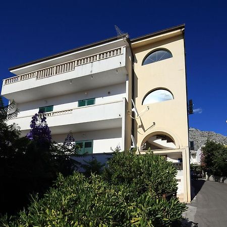 Apartments Gisela Макарска Екстериор снимка