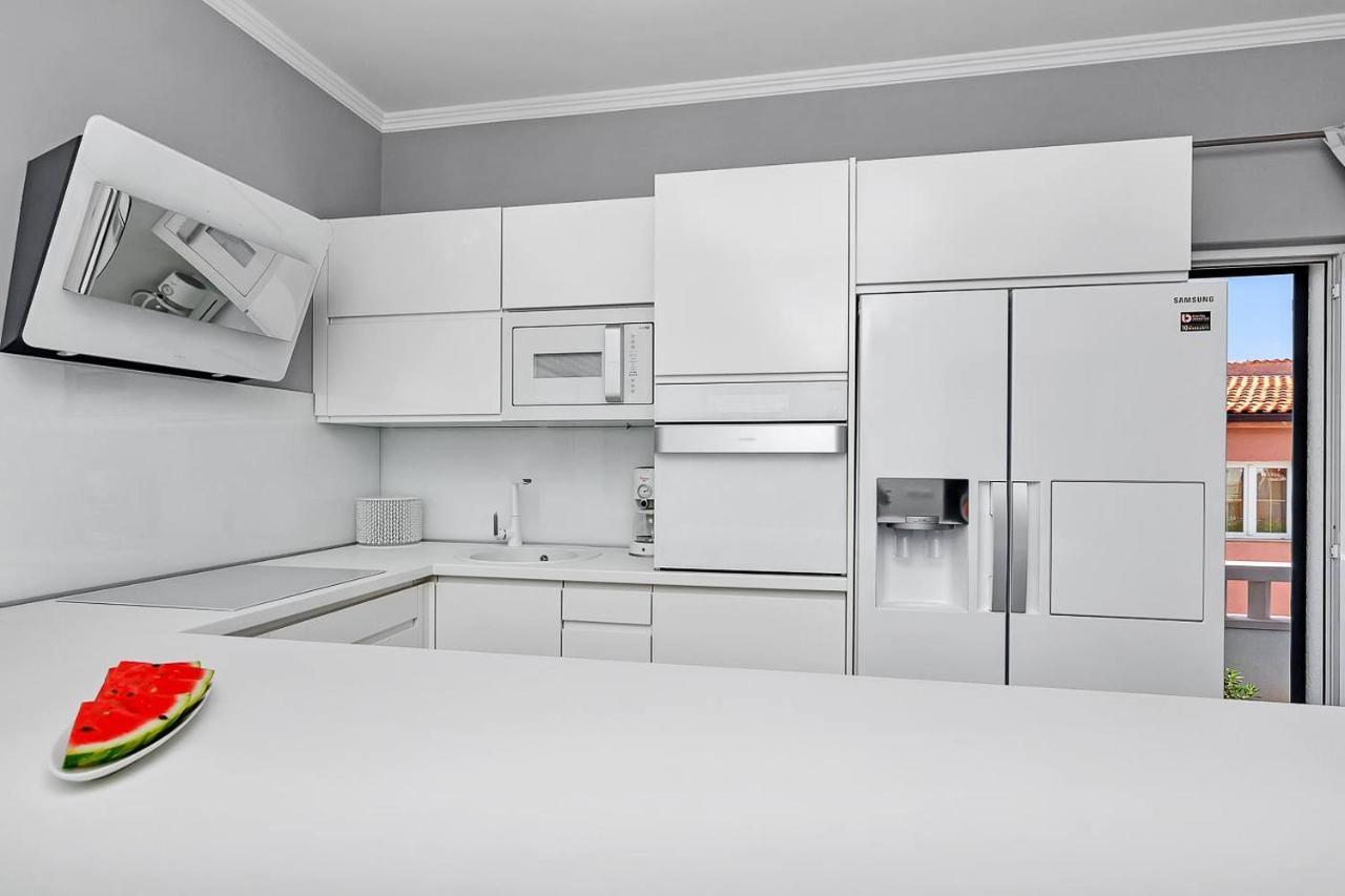 Apartments Gisela Макарска Екстериор снимка