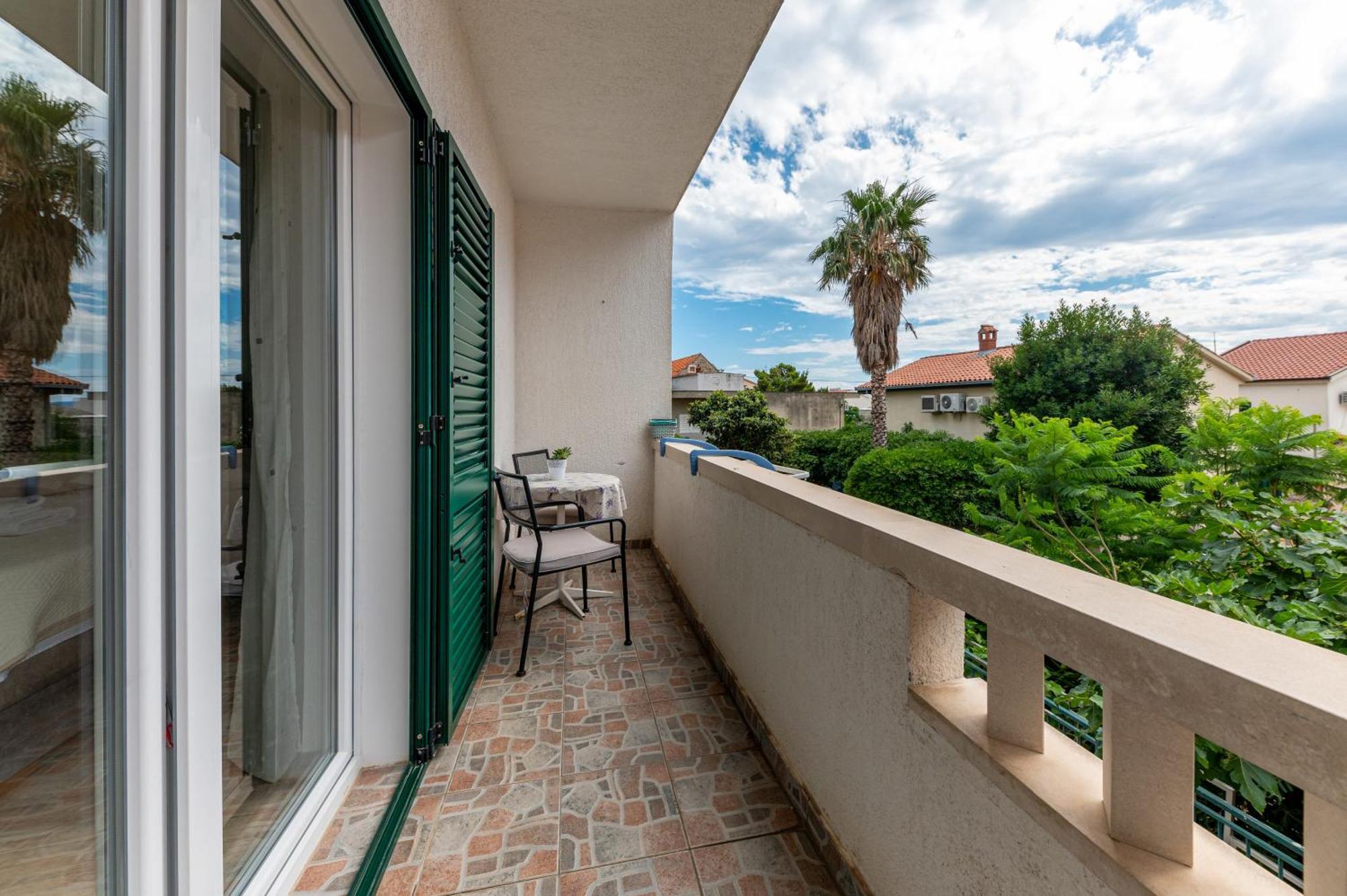 Apartments Gisela Макарска Стая снимка