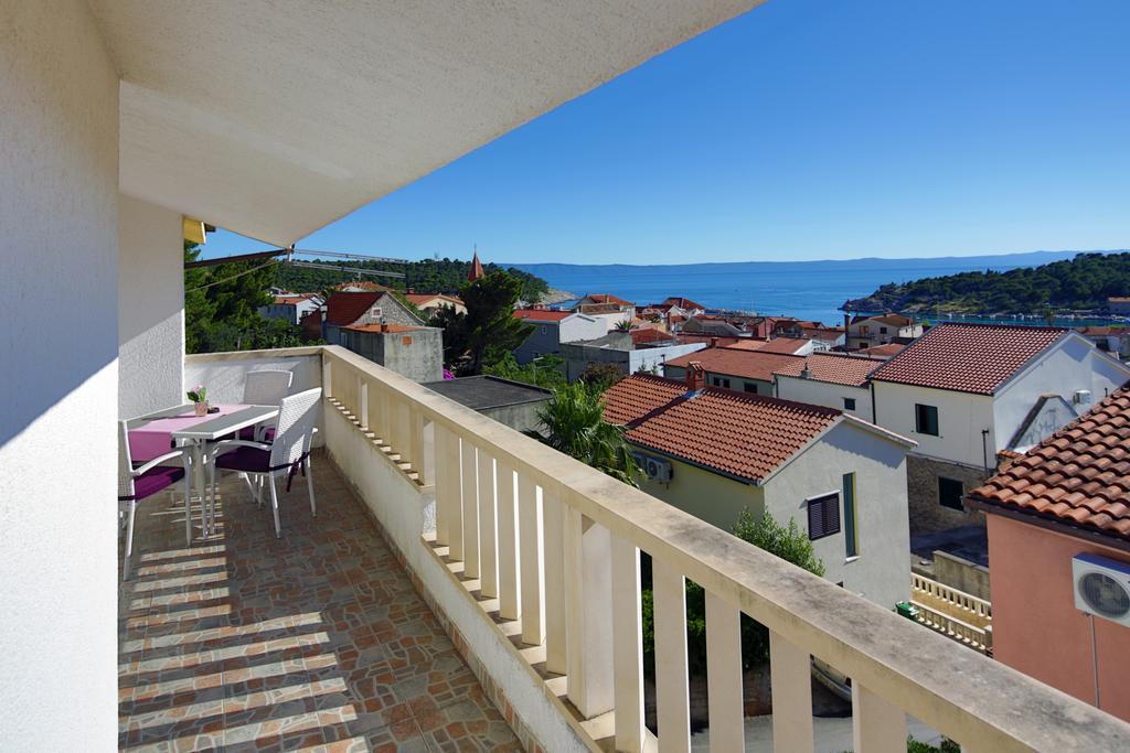 Apartments Gisela Макарска Екстериор снимка